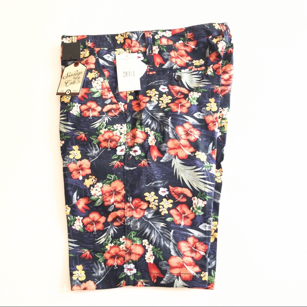 NWT Men’s Beach Hawaiian Tropical Shorts